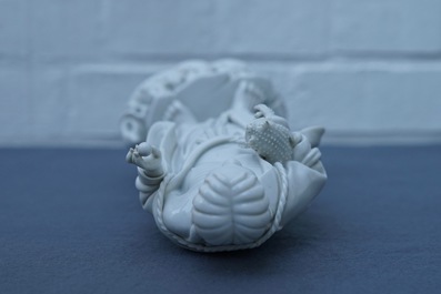 Un mod&egrave;le de Liu Hai et le crapaud en blanc de Chine de Dehua, marque de Xie Bamboo, d&eacute;but du 19&egrave;me