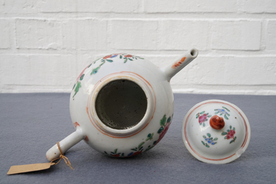A Chinese famille rose teapot, nine cups and six saucers, Qianlong