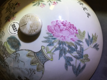 A round Chinese qianjiang cai tureen and cover, 19/20th C.