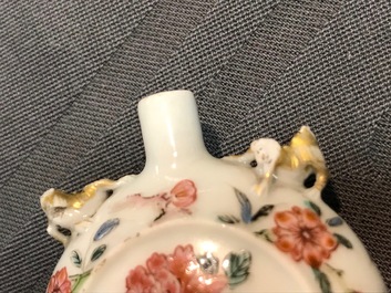 Two Chinese famille rose and verte vases and a snuff bottle, Kangxi/Yongzheng