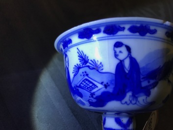 Een Chinese blauwwitte kom op voet, Ming, Chongzhen