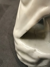 Een Chinese Dehua blanc de Chine figuur van 'Adam', Kangxi