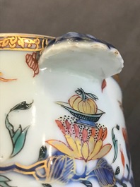 Drie ronde Chinese dekselterrines van het servies van Koning Lodewijk XV van Frankrijk, Yongzheng, ca. 1732