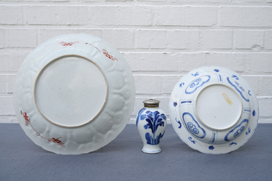 A Chinese 'milk and blood' dish, a blue and white klapmuts bowl and a tea caddy, Kangxi