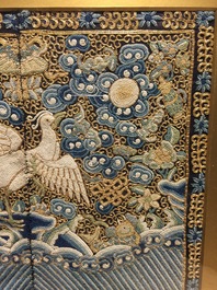 Une paire de carr&eacute;s ou badges de mandarin kesi &agrave; d&eacute;cor d'oies, Chine, 18/19&egrave;me