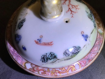 Une th&eacute;i&egrave;re couverte en porcelaine de Chine famille rose, Yongzheng