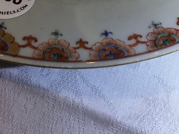 Une assiette en porcelaine de Chine de style Kakiemon &agrave; d&eacute;cor de cailles, Qianlong