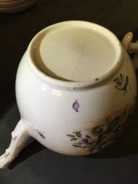 A Chinese famille rose 18-part tea service with fruit baskets and flowers, Qianlong