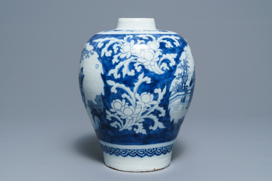 A Dutch Delft blue and white chinoiserie vase, late 17th C.
