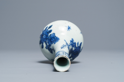 A Chinese blue and white bottle vase, Wanli