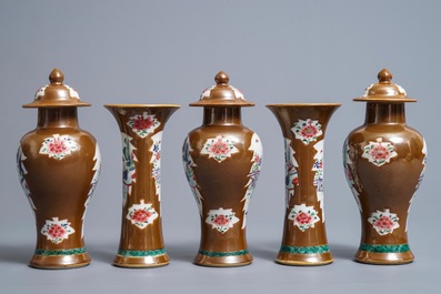 A Chinese famille rose capucin-ground five-piece garniture, Qianlong
