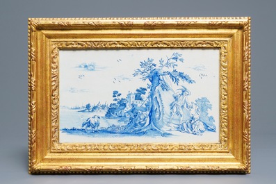 Une paire de plaques rectangulaires en fa&iuml;ence de Delft en bleu et blanc, 18&egrave;me