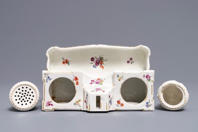 A The Hague porcelain inkwell, The Netherlands, 2nd half 18th C.