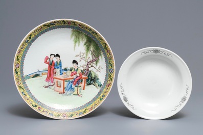 A Chinese famille rose dish and a jardini&egrave;re on stand, Republic, 20th C.