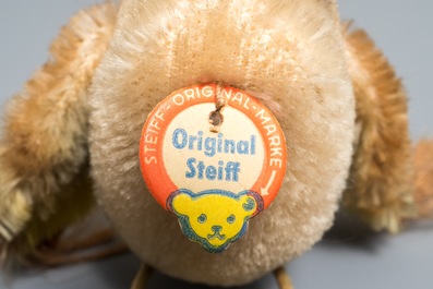 Un ensemble d'animaux en peluche de Steiff, deuxi&egrave;me moiti&eacute; du 20&egrave;me