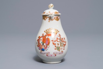 Un cr&eacute;mier en porcelaine de Chine famille rose pour le march&eacute; hollandais, blasons de De Riet et Bouillon, Qianlong