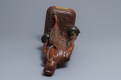 Jean-Didier Debut (1824-1893): Porteur d&rsquo;eau arabe, een koud beschilderd bronzen beeld