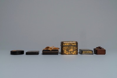Six bo&icirc;tes couvertes en laque de Japon, Meiji/Showa, 19/20&egrave;me
