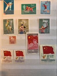 Een collectie Chinese postzegels, 19/20e eeuw