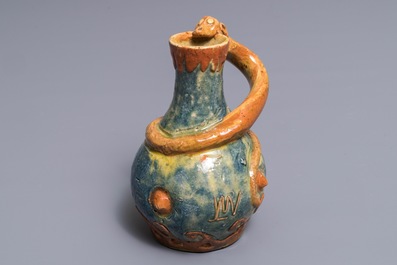 Een Vlaams aardewerken Art Nouveau vaas met een draak, Leo Maes Vereenoghe, Torhout, 1891-1909