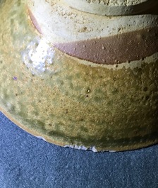 Une collection de 13 pi&egrave;ces en c&eacute;ramique de Vietnam, 14/15&egrave;me
