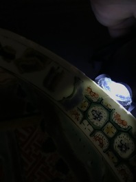 Un plat en porcelaine de Chine famille verte, Kangxi