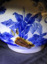 A Chinese blue and white double gourd vase, Transitional period