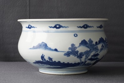 Een Chinese blauwwitte wierookbrander met figuren in een landschap, Kangxi