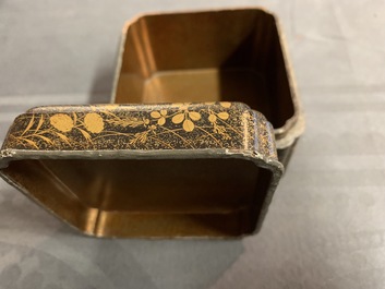 Six bo&icirc;tes couvertes en laque de Japon, Meiji/Showa, 19/20&egrave;me