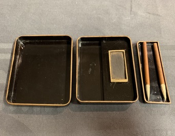 Six bo&icirc;tes couvertes en laque de Japon, Meiji/Showa, 19/20&egrave;me