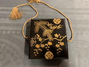 Six bo&icirc;tes couvertes en laque de Japon, Meiji/Showa, 19/20&egrave;me