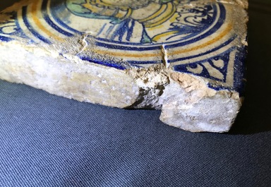 Vier majolica tegels uit de kapel van F&egrave;re-en-Tardenois, atelier Guido Andries, Antwerpen, ca. 1530