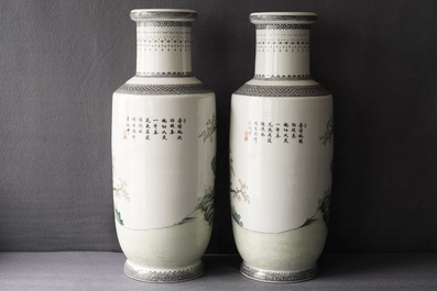 Een paar fijne Chinese famille rose rouleau vazen, Qianlong merk, Republiek, 20th C.