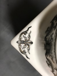 A Chinese Cultural Revolution cong vase, 20th C.