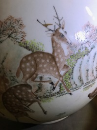 A Chinese qianjiang cai hu-shaped deer vase, 19/20th C.