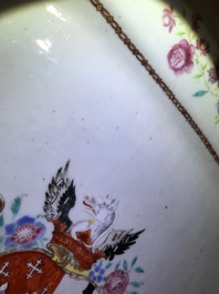 Drie Chinese famille rose wapenschotels voor de Engelse markt, Qianlong