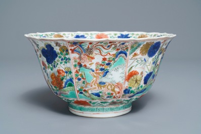 A lobed Chinese famille verte bowl, Kangxi