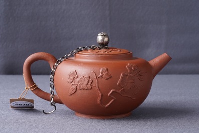 A Dutch Delft silver-mounted yixing style red earthenware teapot and cover, 1st quarter 18th C.