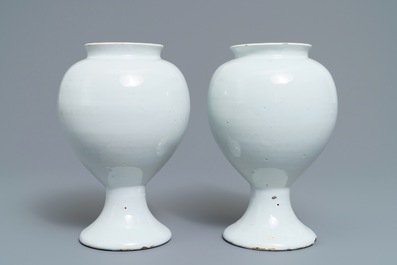 A pair of Dutch Delft blue and white wet drug jars, 18th C.