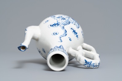 Een Chinese blauwwitte 'Bleu de Hue' kan voor de Vietnamese markt, 19e eeuw