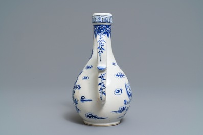 Een Chinese blauwwitte 'Bleu de Hue' kan voor de Vietnamese markt, 19e eeuw