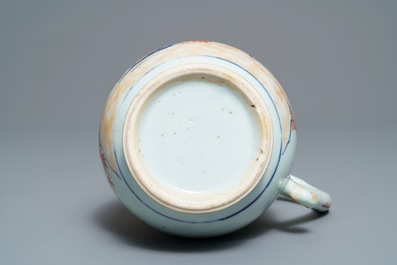 A Chinese Imari-style jug and cover, Kangxi/Qianlong