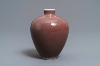A Chinese monochrome liver red vase, Xuande mark, 19th C.