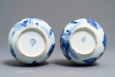 A pair of small Chinese blue and white 'Long Eliza' jars, Kangxi