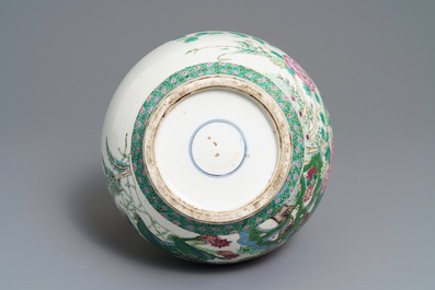 A Chinese famille rose tianqiu ping vase with birds and a dragon, 19th C.