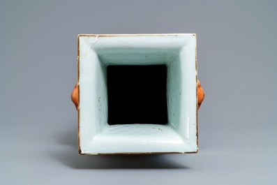 A square Chinese qianjiang cai vase and a tureen and cover, 19/20th C.