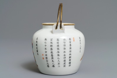 A Chinese famille rose 'Wu Shuang Pu' teapot and cover, 19th C.