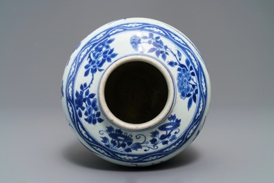 A Chinese blue and white vase with birds among flowers, Wanli