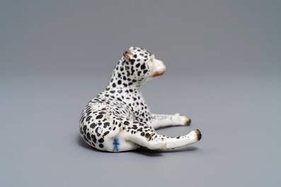 A Meissen porcelain model of a leopard, Germany, 19th C.