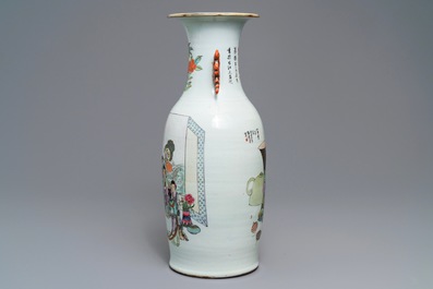 Een Chinese famille rose vaas met tweezijdig decor, 19/20e eeuw